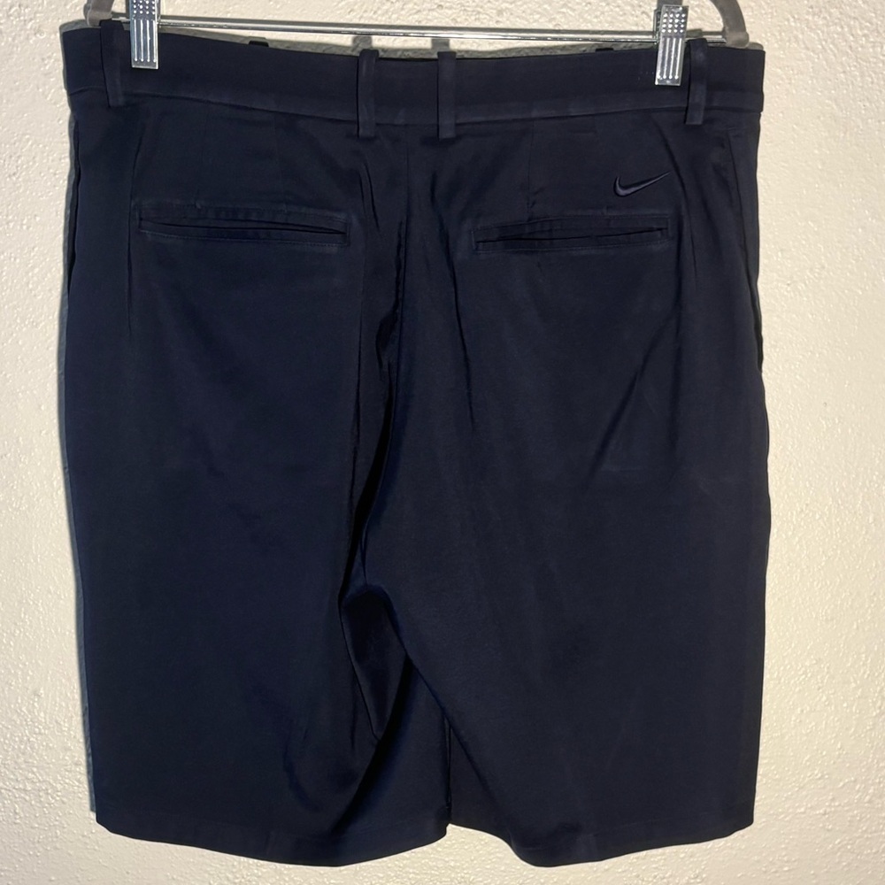 Nike Navy Blue Standard Fit Dri-Fit Golf Shorts Men’s Size 36 - Picture 2 of 4